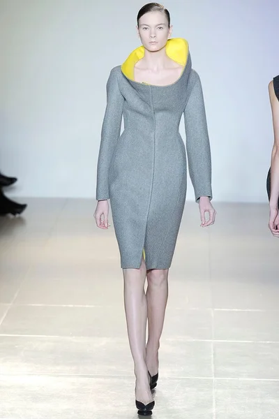 Look 44